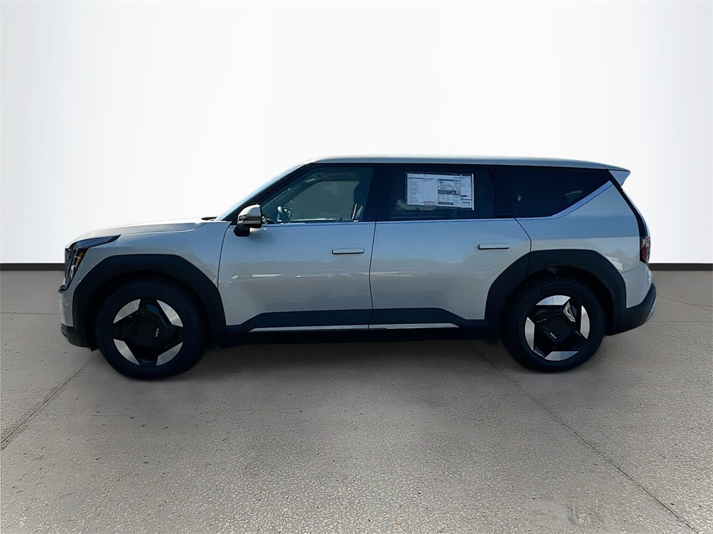 2026 Kia EV9 Light Long Range photo 4