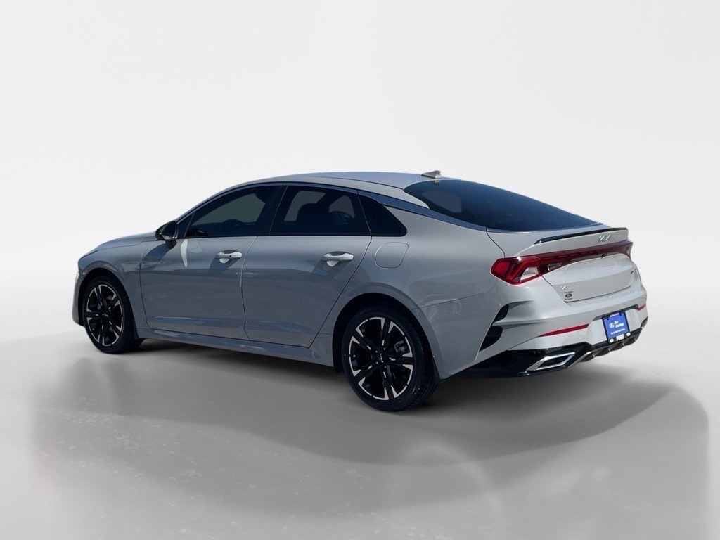 2024 Kia K5 GT-Line photo 3