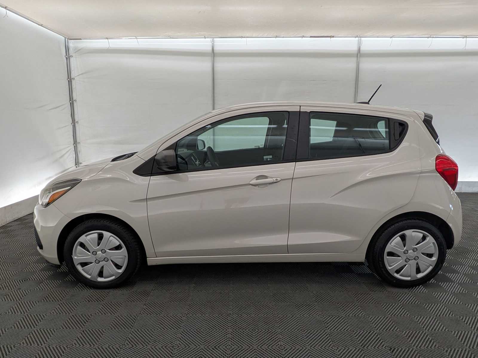 2017 Chevrolet Spark LS photo 2