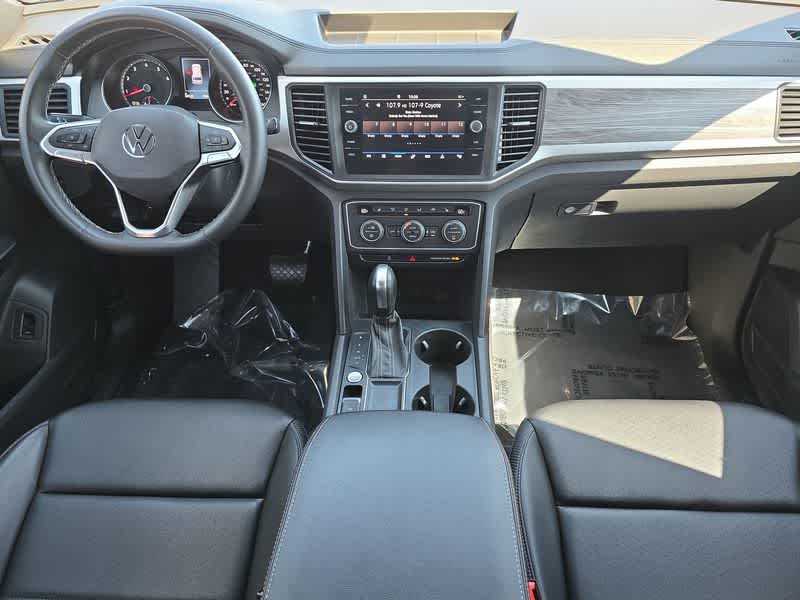 2021 Volkswagen Atlas Cross Sport V6 SE Technology photo 14