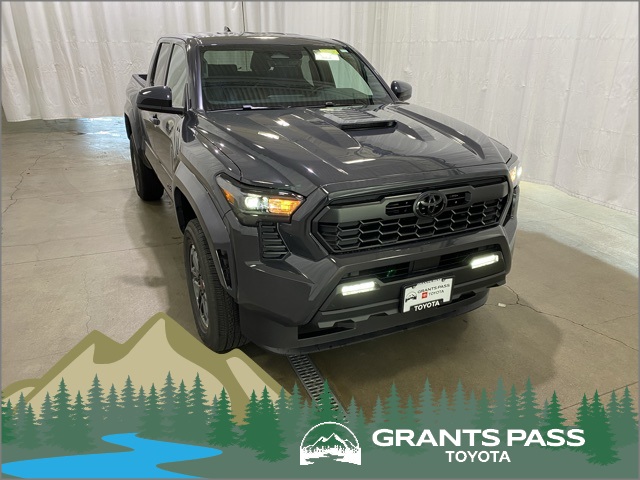 2026 Toyota Tacoma TRD Sport's photo