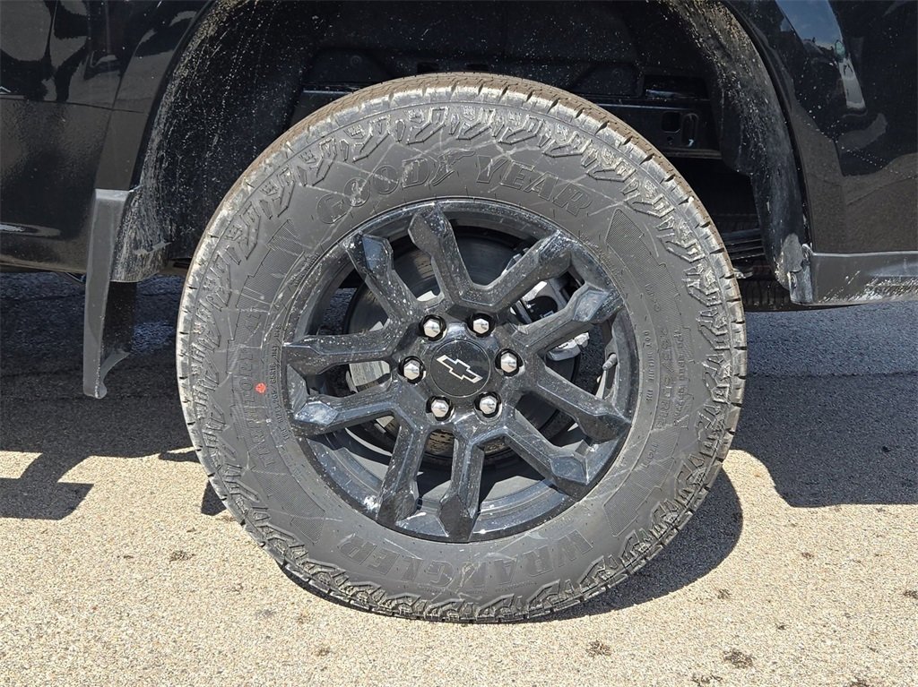 2025 Chevrolet Colorado Z71 photo 37