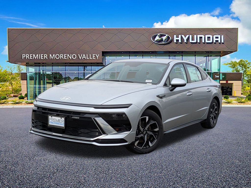 2025 Hyundai Sonata SEL's photo