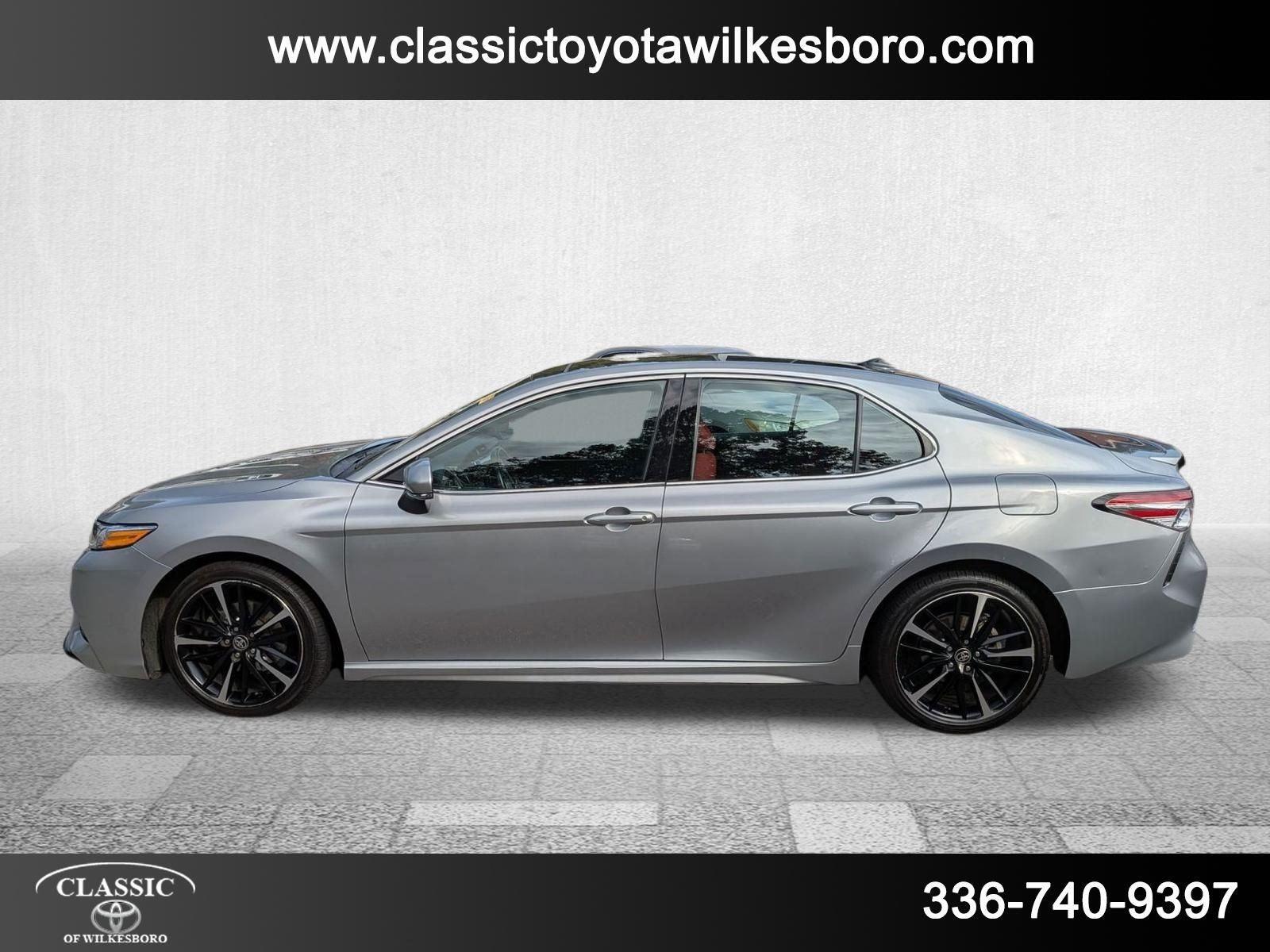 2020 Toyota Camry XSE photo 8