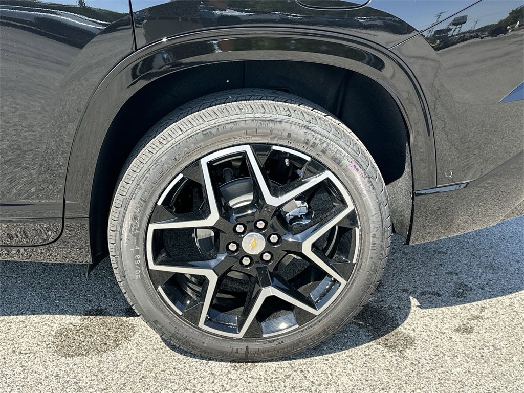 2026 Chevrolet Traverse High Country photo 32