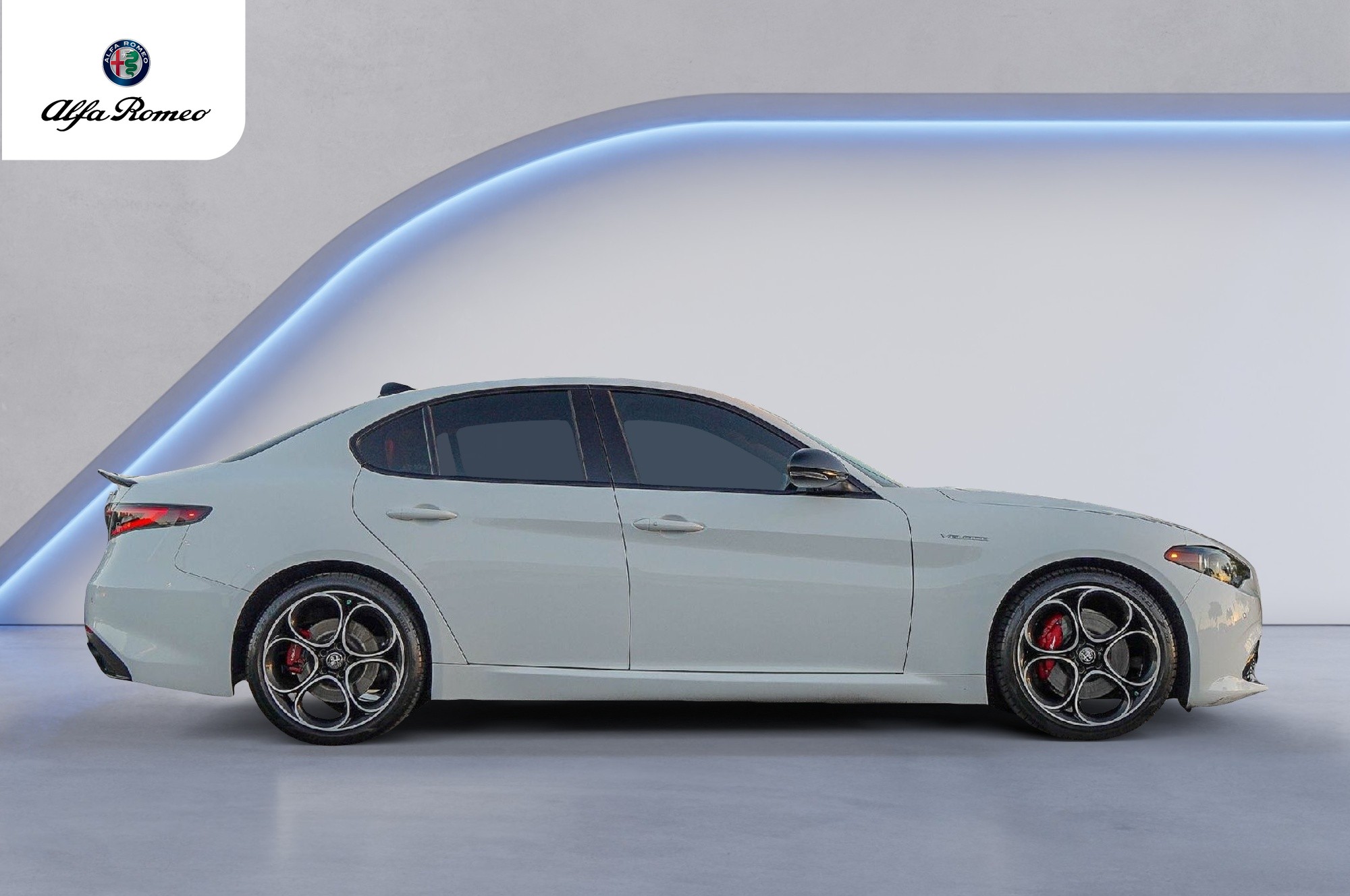 2024 Alfa Romeo Giulia Ti - VELOCE photo 4