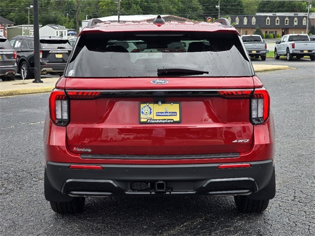 2025 Ford Explorer ST-Line photo 17