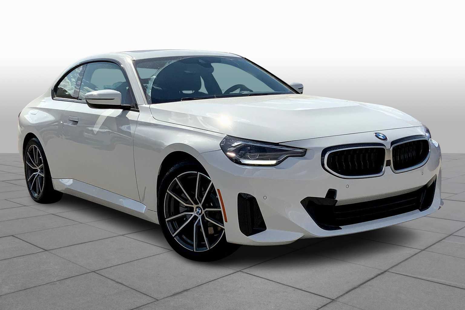 2025 Bmw 230i 230i xDrive photo 2