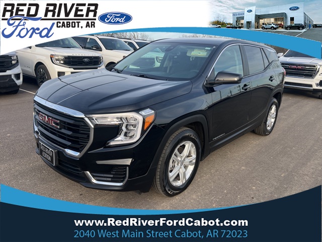 2024 GMC Terrain SLE's photo