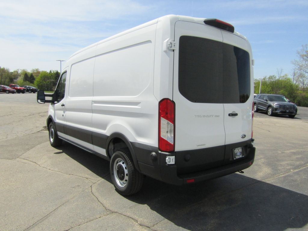 2025 Ford Transit Cargo Van photo 4