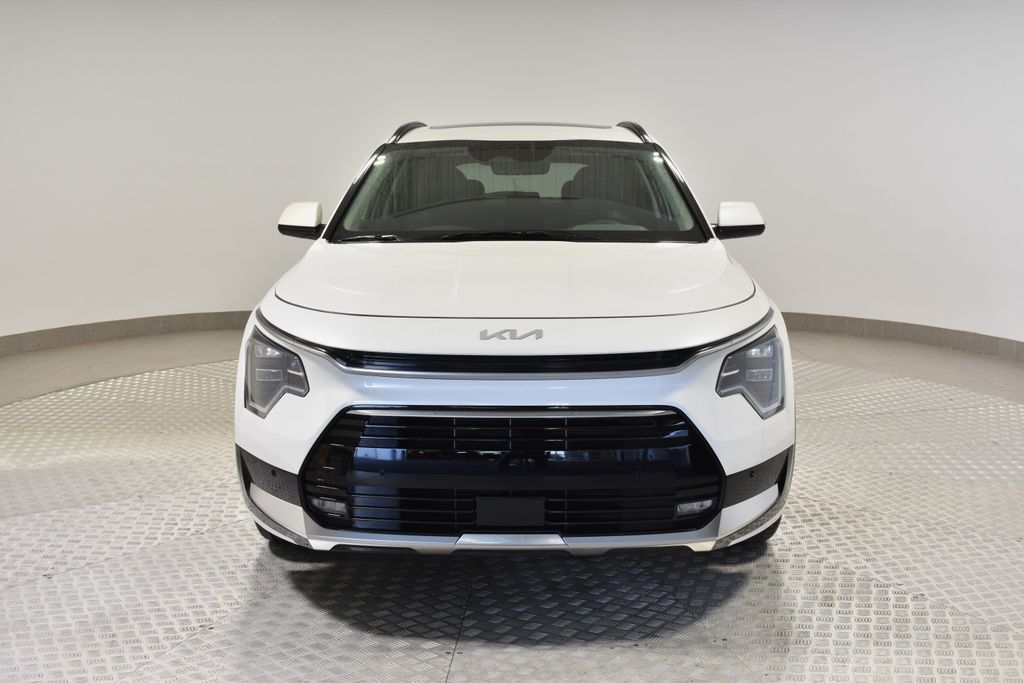 2023 Kia Niro SX Touring photo 8