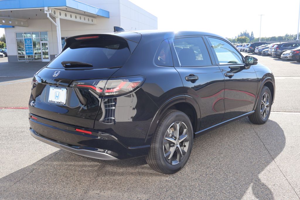 2026 Honda HR-V EX-L photo 3