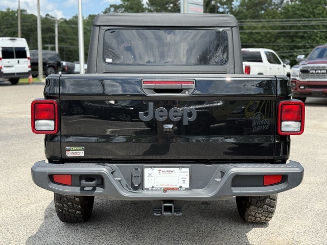 2023 Jeep Gladiator Willys photo 9