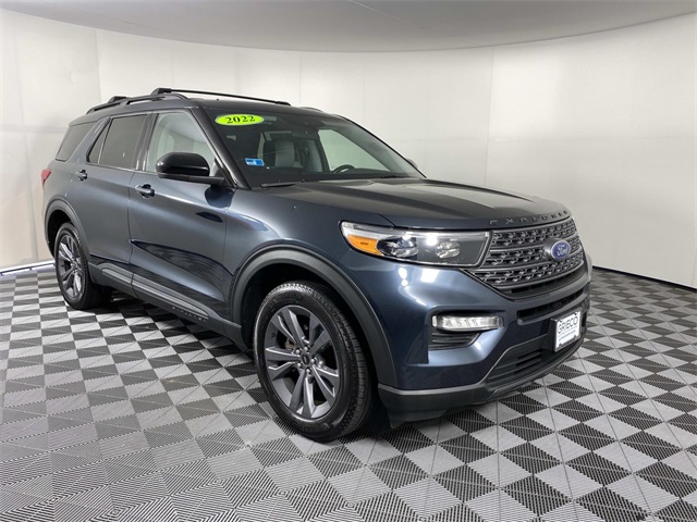 2022 Ford Explorer XLT's photo