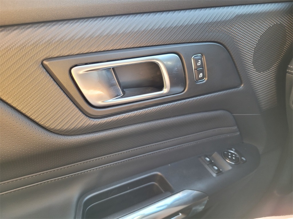 2025 Ford Mustang EcoBoost Premium photo 20