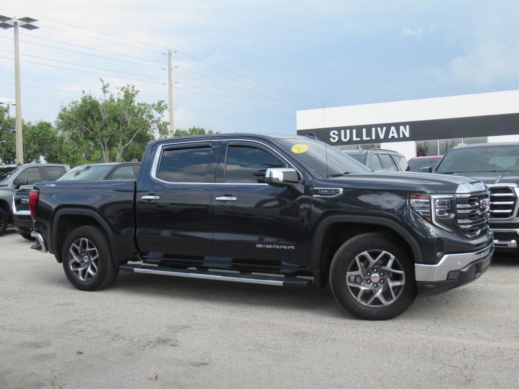 2022 Gmc Sierra 1500 SLT photo 2