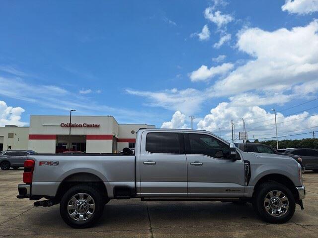 2023 Ford F-250 Lariat photo 6