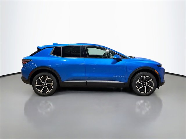 2026 Chevrolet Equinox EV 1LT photo 4