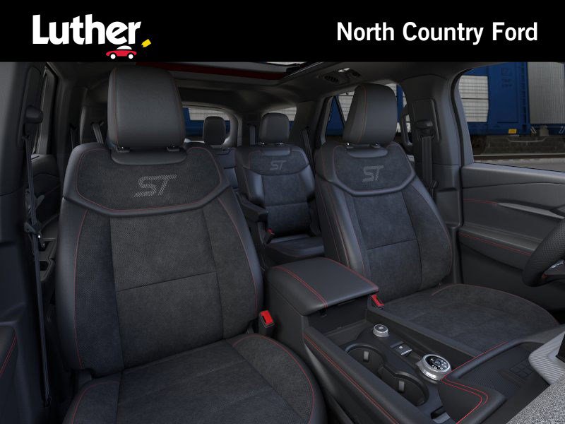 2025 Ford Explorer ST photo 10