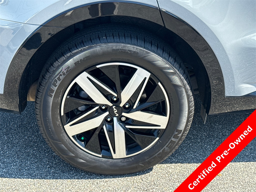 2023 Kia Sorento EX photo 17