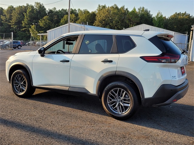 2023 Nissan Rogue S photo 5