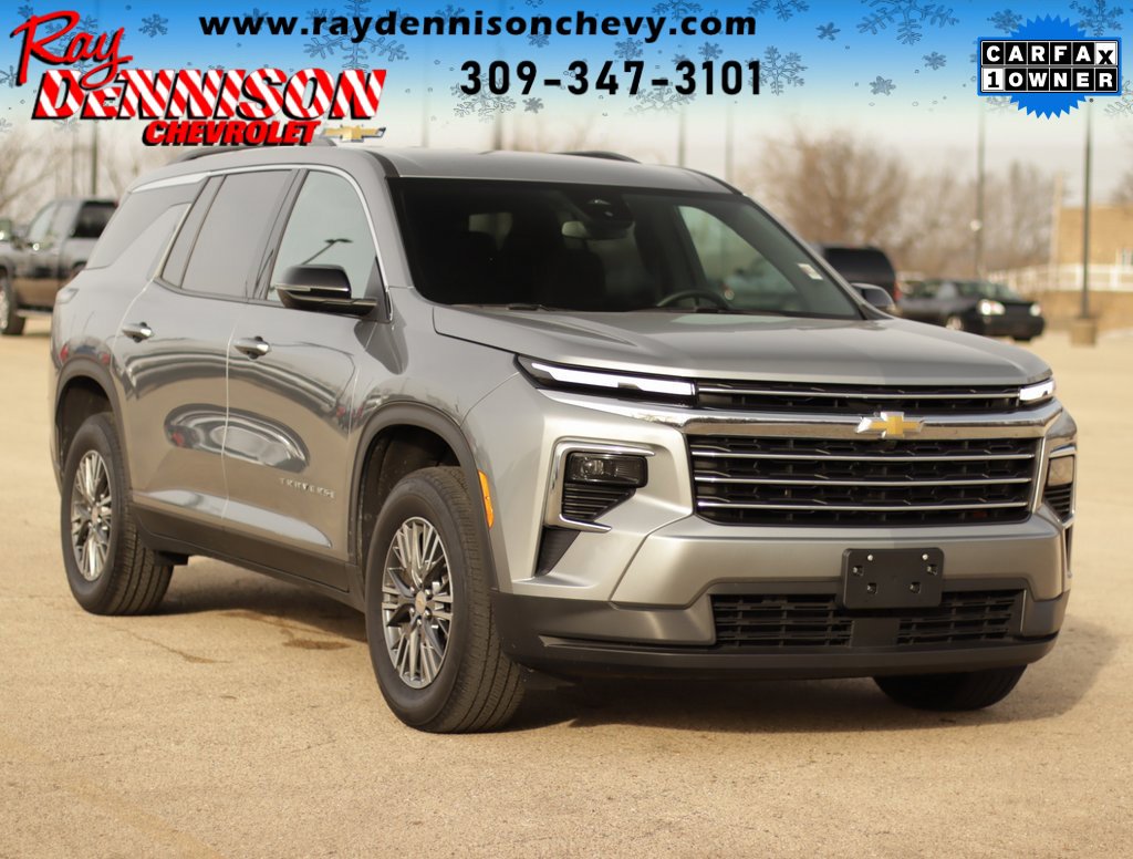 2025 Chevrolet Traverse LT's photo