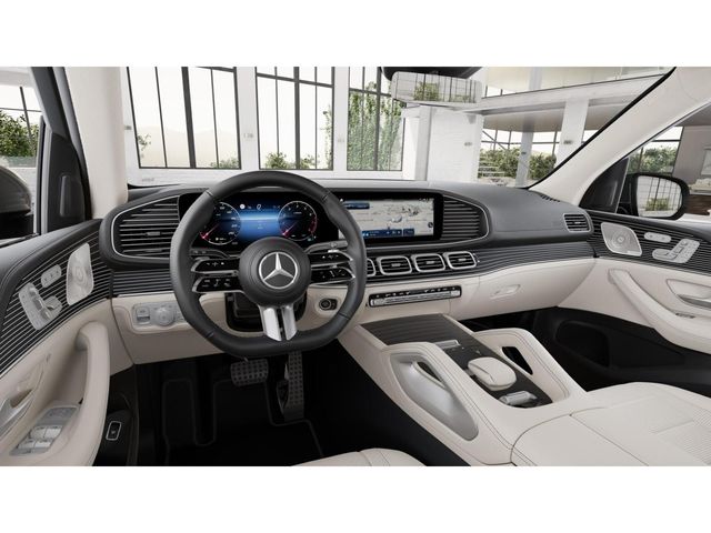 2024 Mercedes Benz GLS 580 4MATIC photo 3