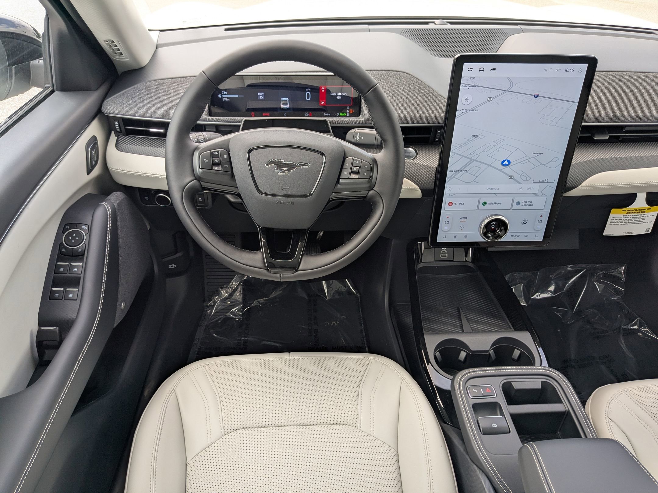 2025 Ford Mustang Mach-E Premium photo 24