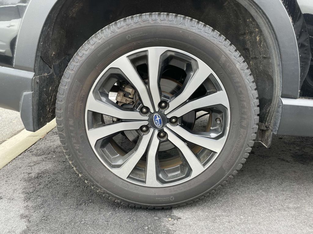 2019 Subaru Forester Limited photo 4