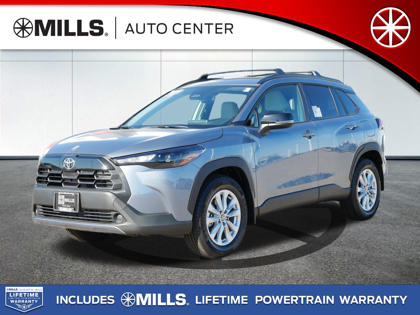 2026 Toyota Corolla Cross LE's photo