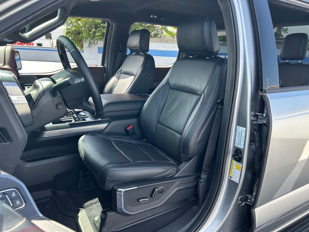 2023 Ford F-150 Lariat photo 15