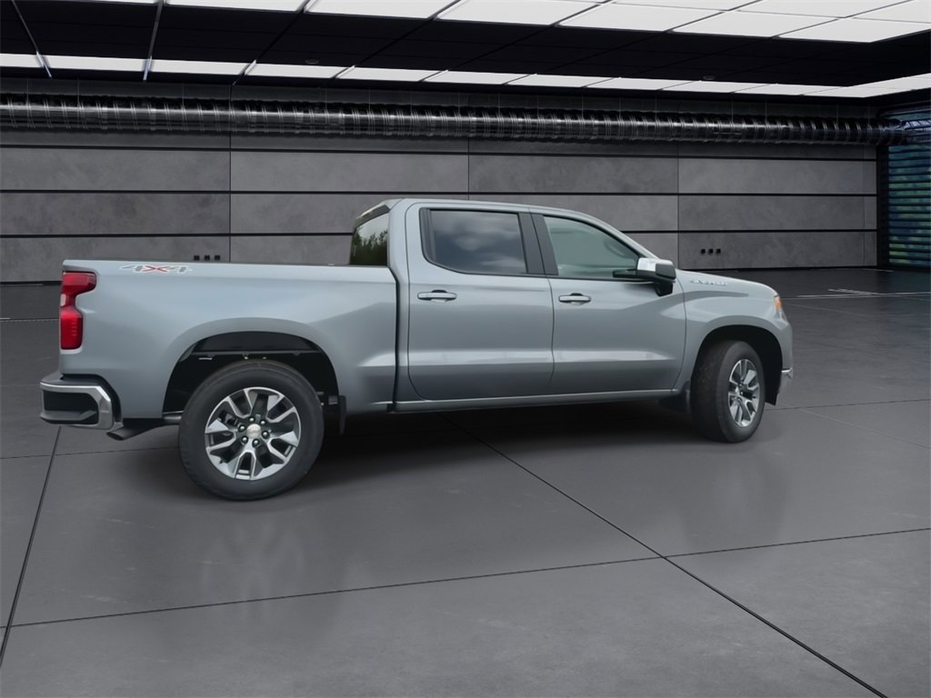 2026 Chevrolet Silverado LT photo 9