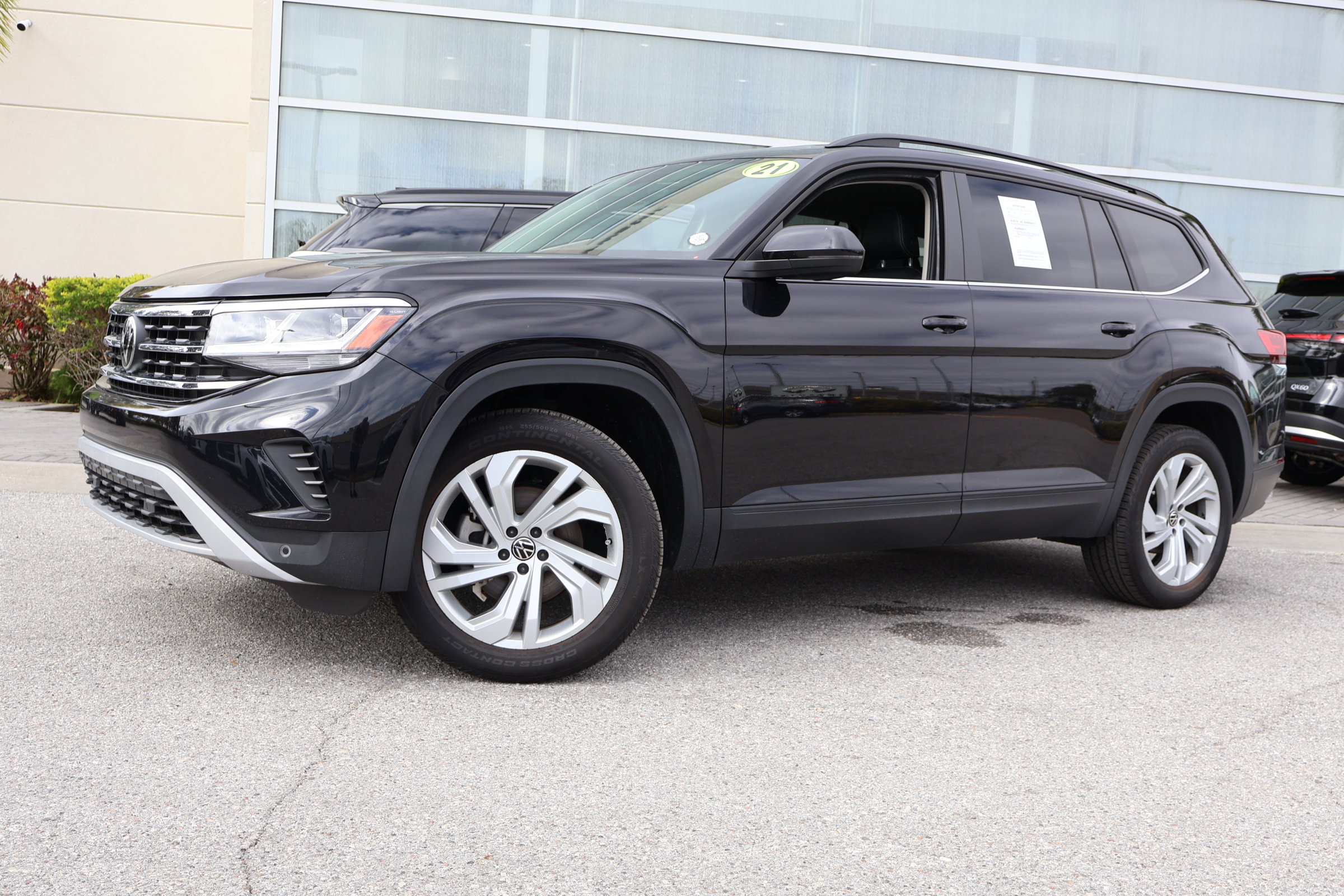 2021 Volkswagen Atlas SE w/Tech's photo