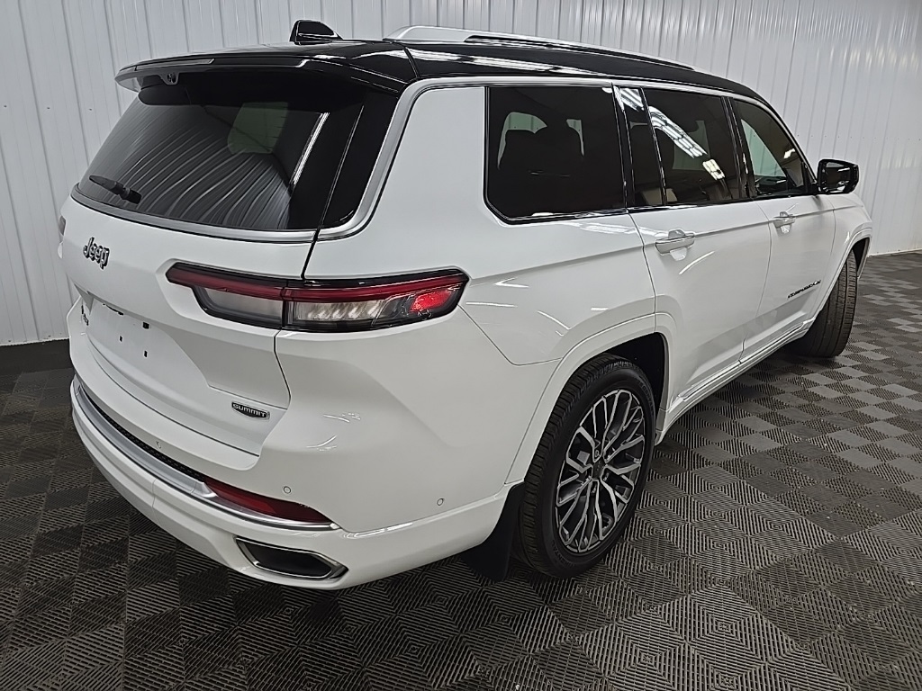 2021 Jeep Grand Cherokee L Summit Reserve photo 10