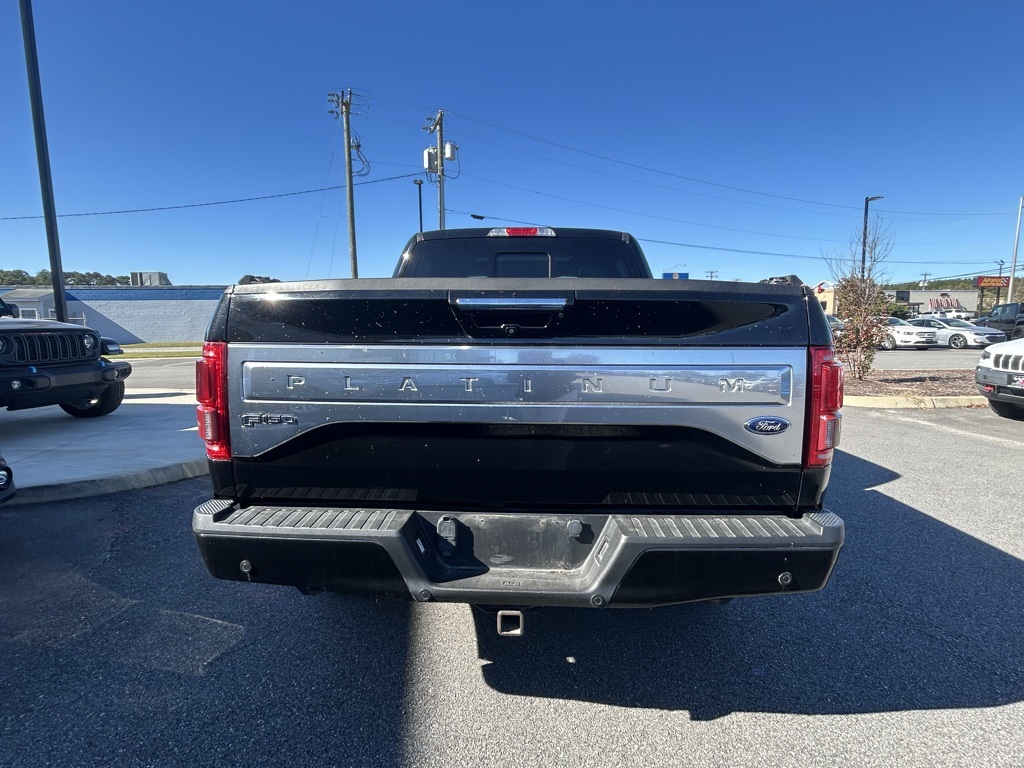 2017 Ford F-150 Platinum photo 4