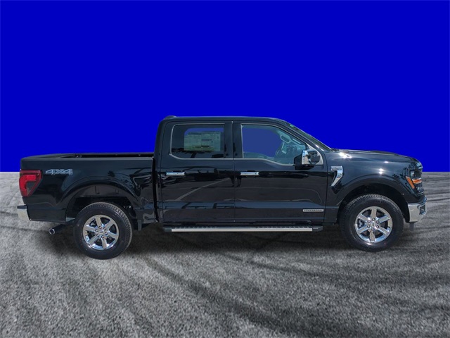 2025 Ford F-150 XLT photo 3