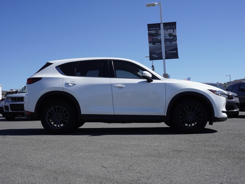 2021 Mazda CX-5 Sport photo 2