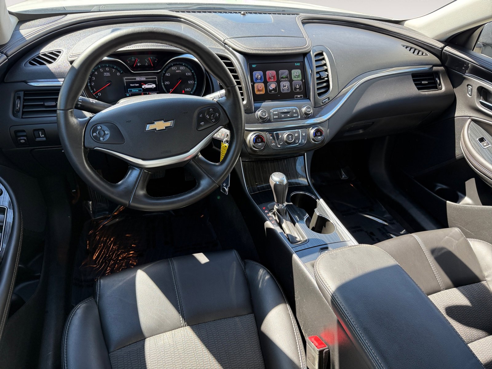 2017 Chevrolet Impala 1LT photo 15