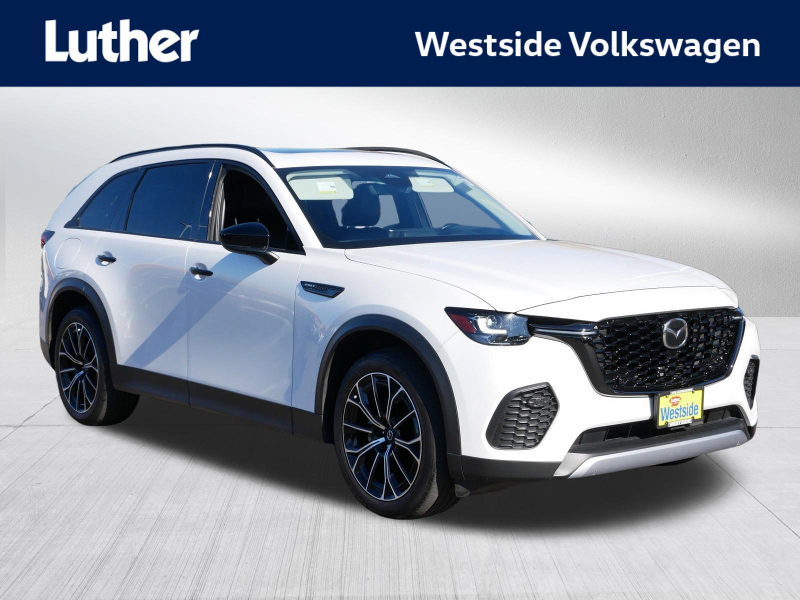 2025 Mazda CX-70 Premium Package's photo