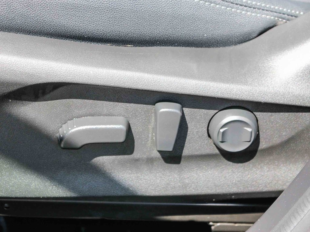 2023 Subaru Forester Premium photo 22