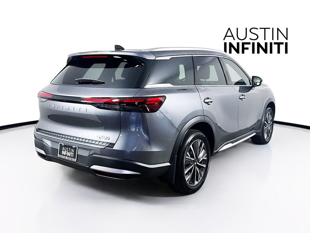 2026 Infiniti QX60 Luxe photo 7