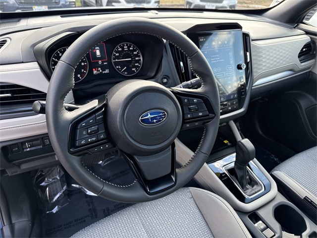 2025 Subaru Forester Premium photo 2