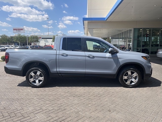 2024 Honda Ridgeline RTL photo 3
