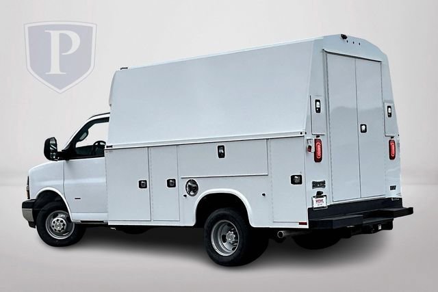 New 2024 Chevrolet Express Cutaway 3500 1WT Regular Wheelbase in
