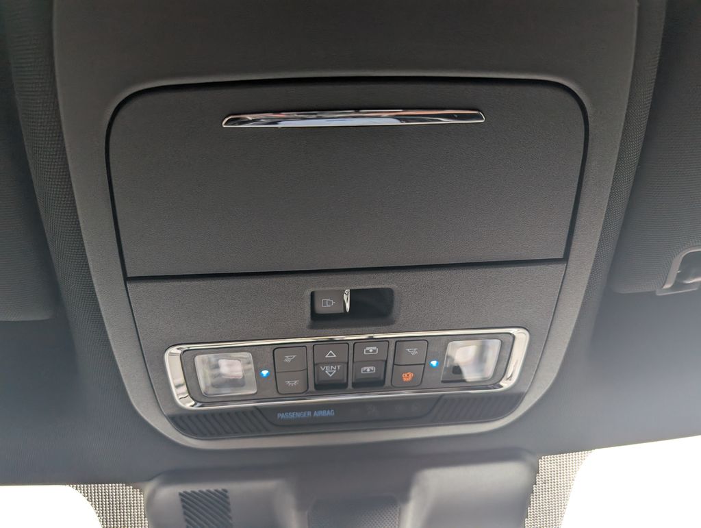 2025 Ford F-150 Lariat photo 25