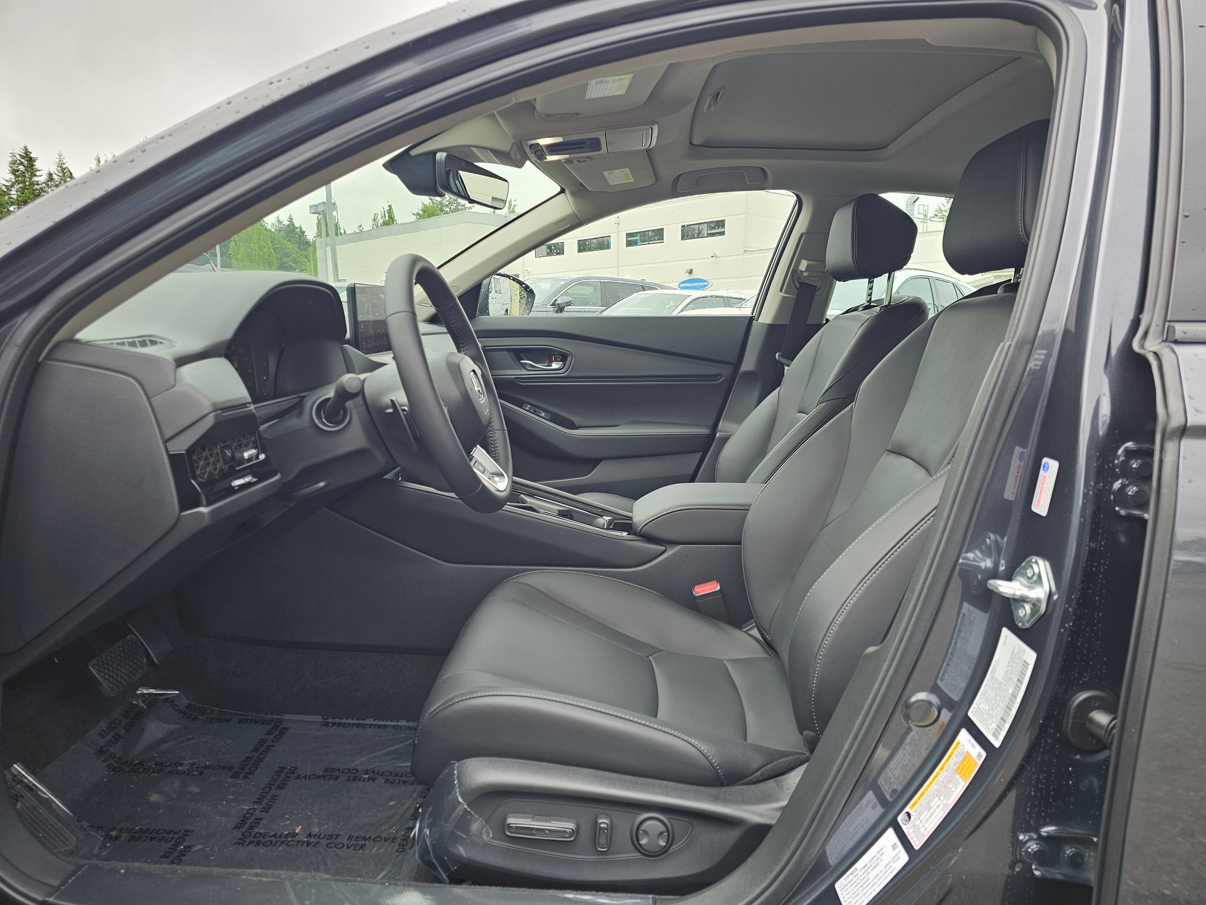 2025 Honda Accord Hybrid Touring photo 8