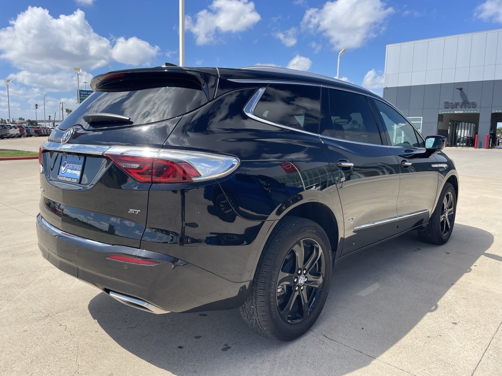 2024 Buick Enclave Essence photo 3