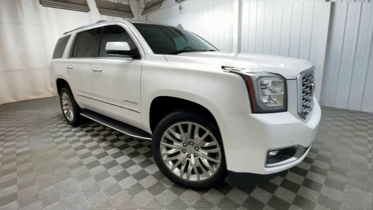 2019 Gmc Yukon Denali photo 2