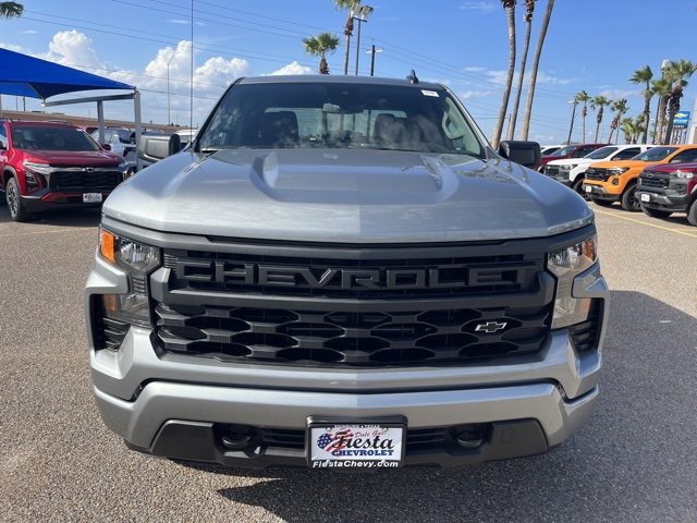 2026 Chevrolet Silverado 1500 Custom photo 2