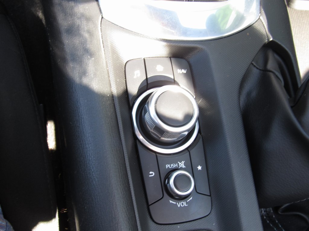 2020 Mazda MX-5 Miata Miata Sport photo 22